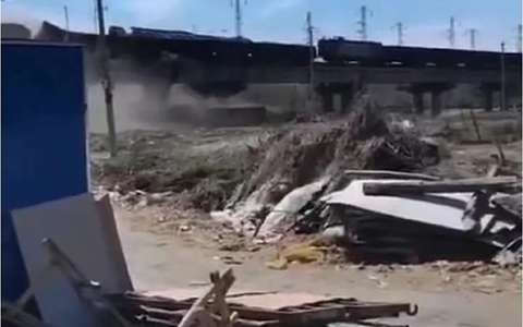 大秦鐵路天津段發(fā)生火車碰撞 無人員傷亡